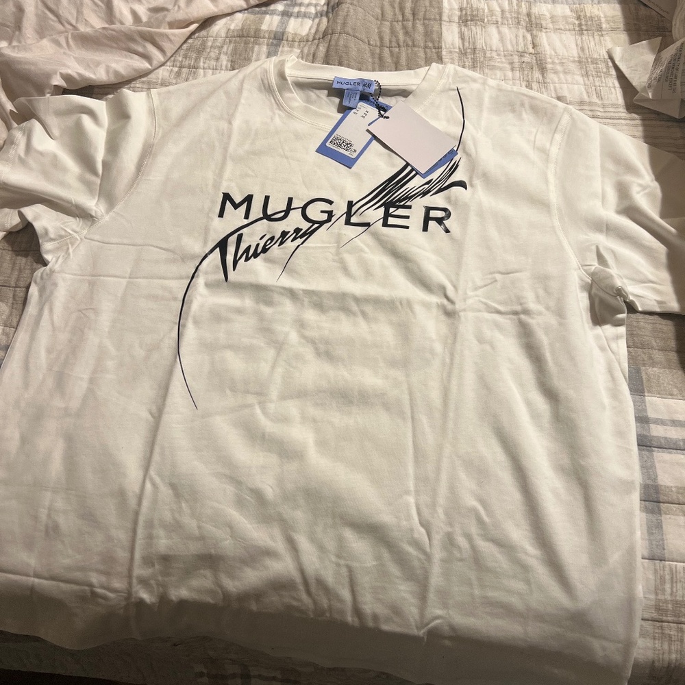 Mugler X H&M Printed T-shirt ‼️SOLD‼️
